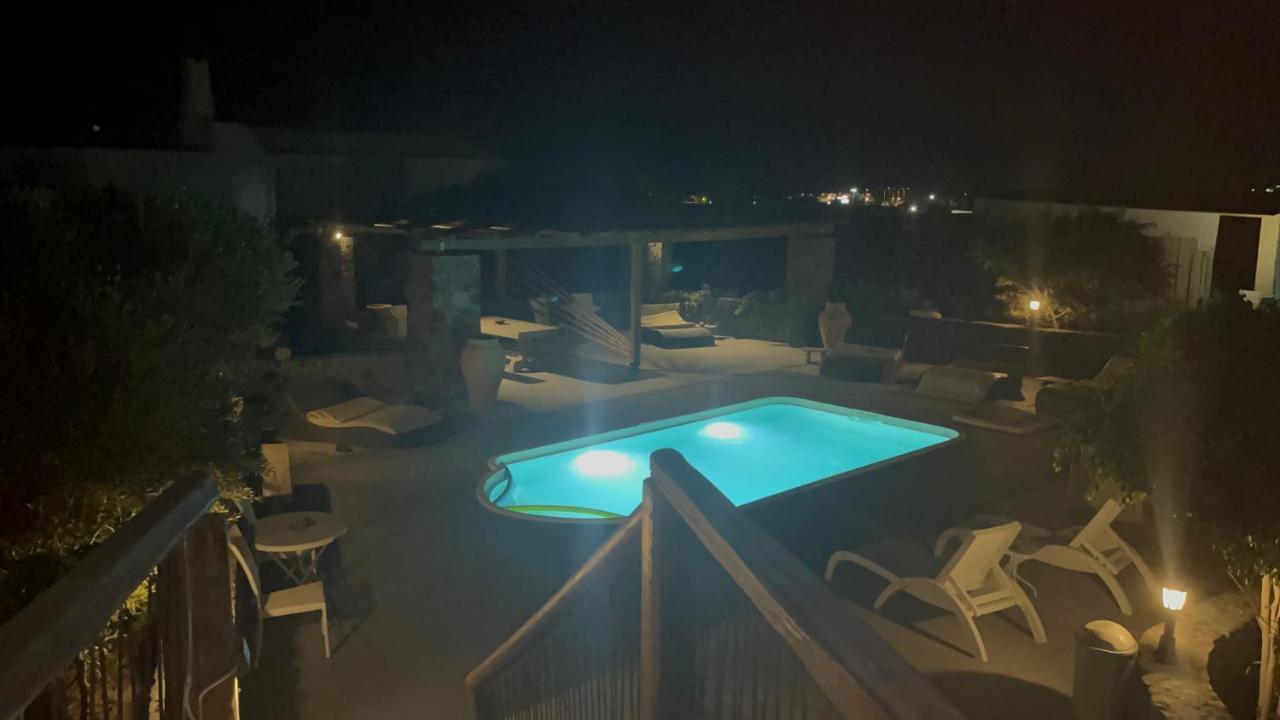 Sakas Residences Karterados  Luaran gambar