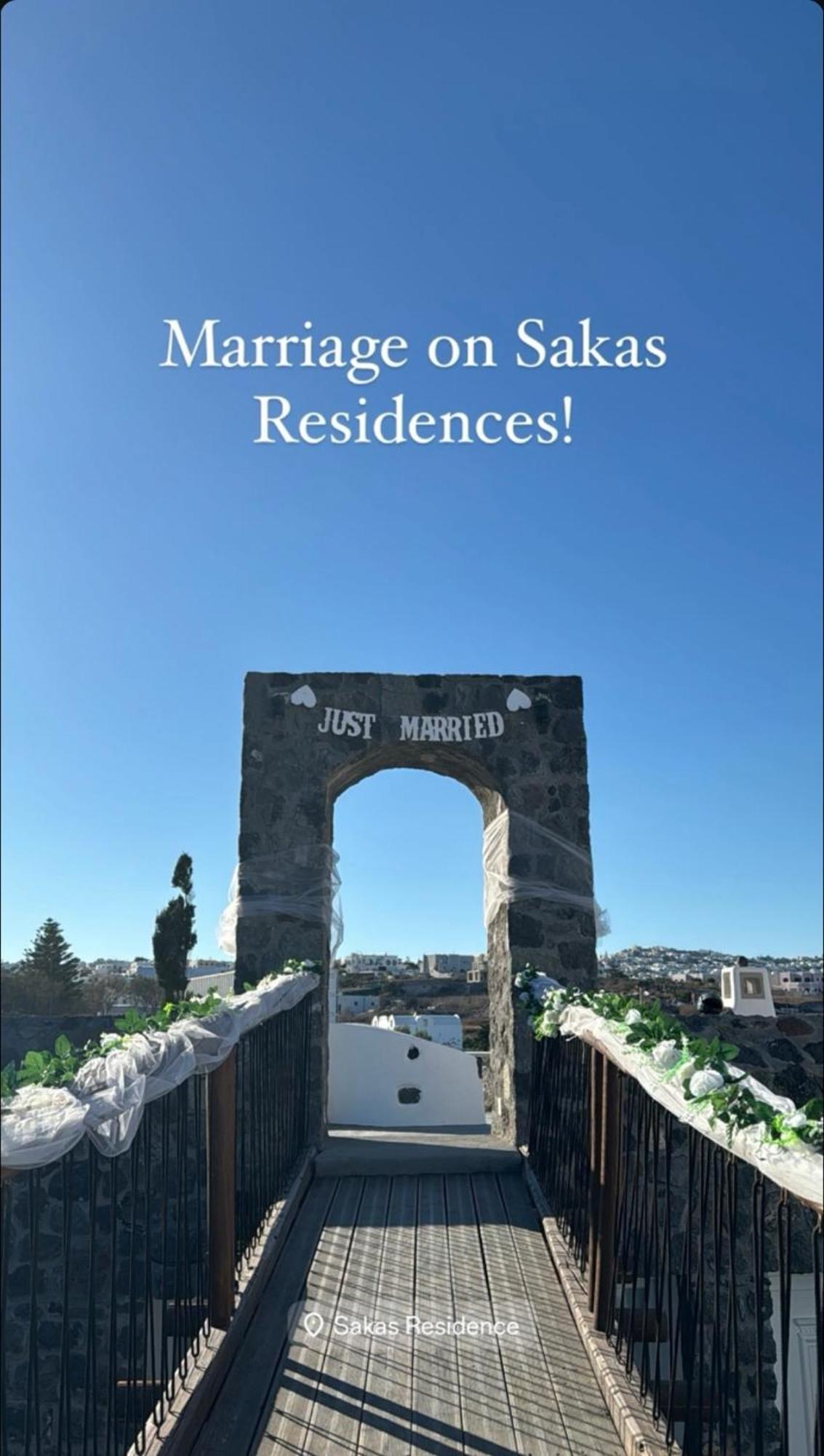 Sakas Residences Karterados  Luaran gambar