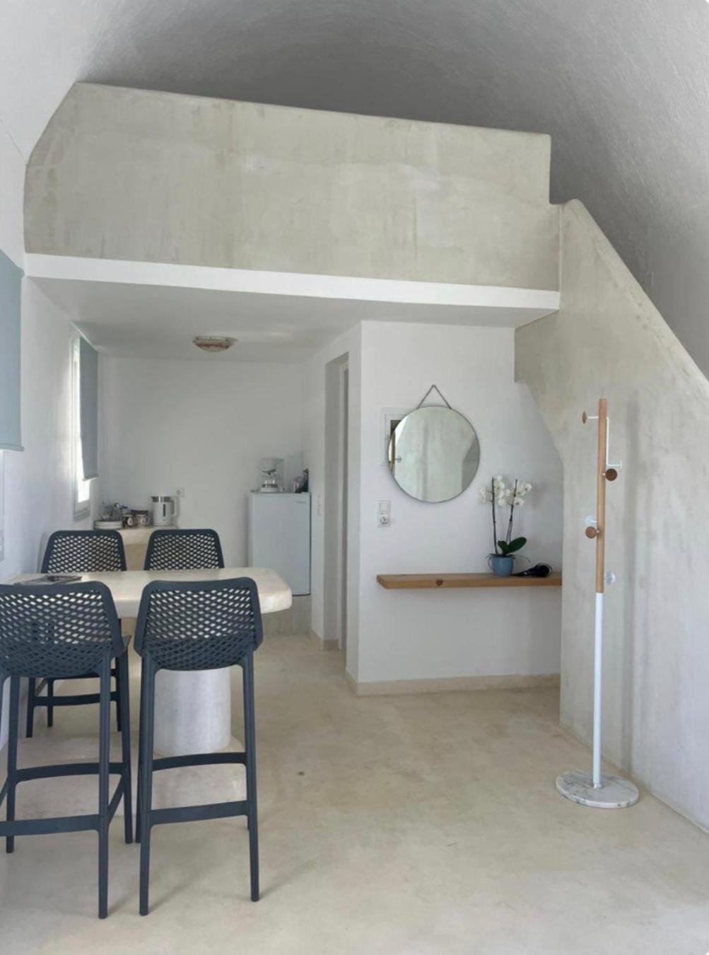Sakas Residences Karterados  Luaran gambar