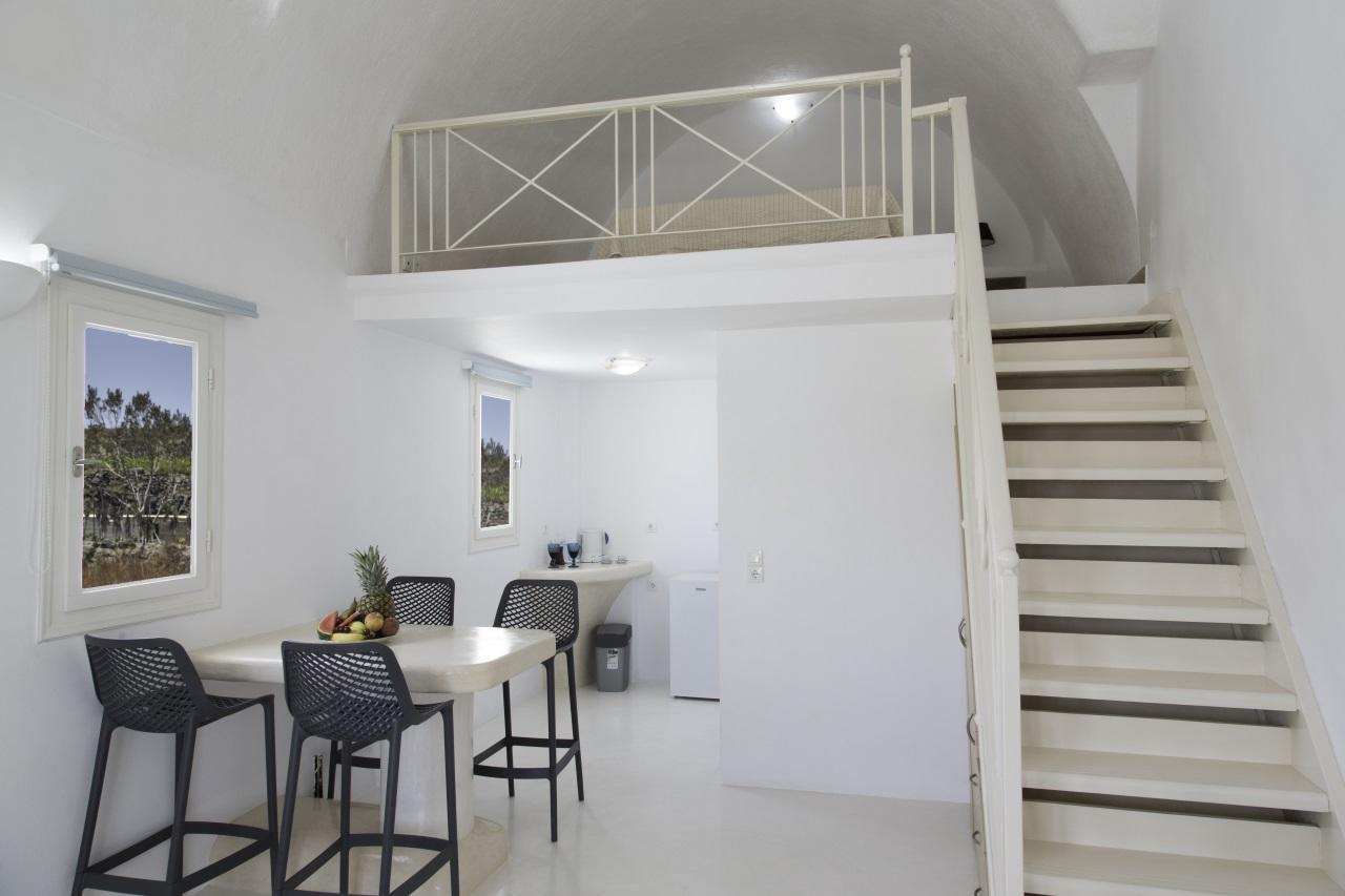 Sakas Residences Karterados  Luaran gambar